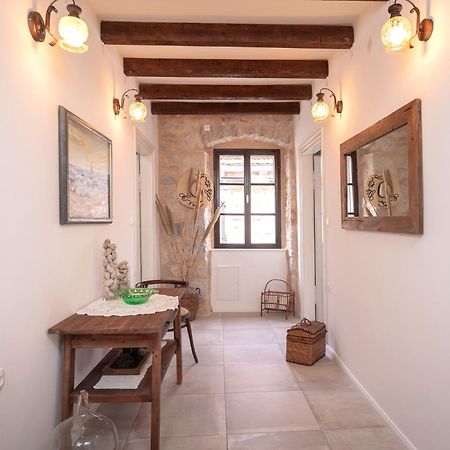 Holiday Home Skala With Hot Tub & Kala With Terrace Pitve Exterior photo
